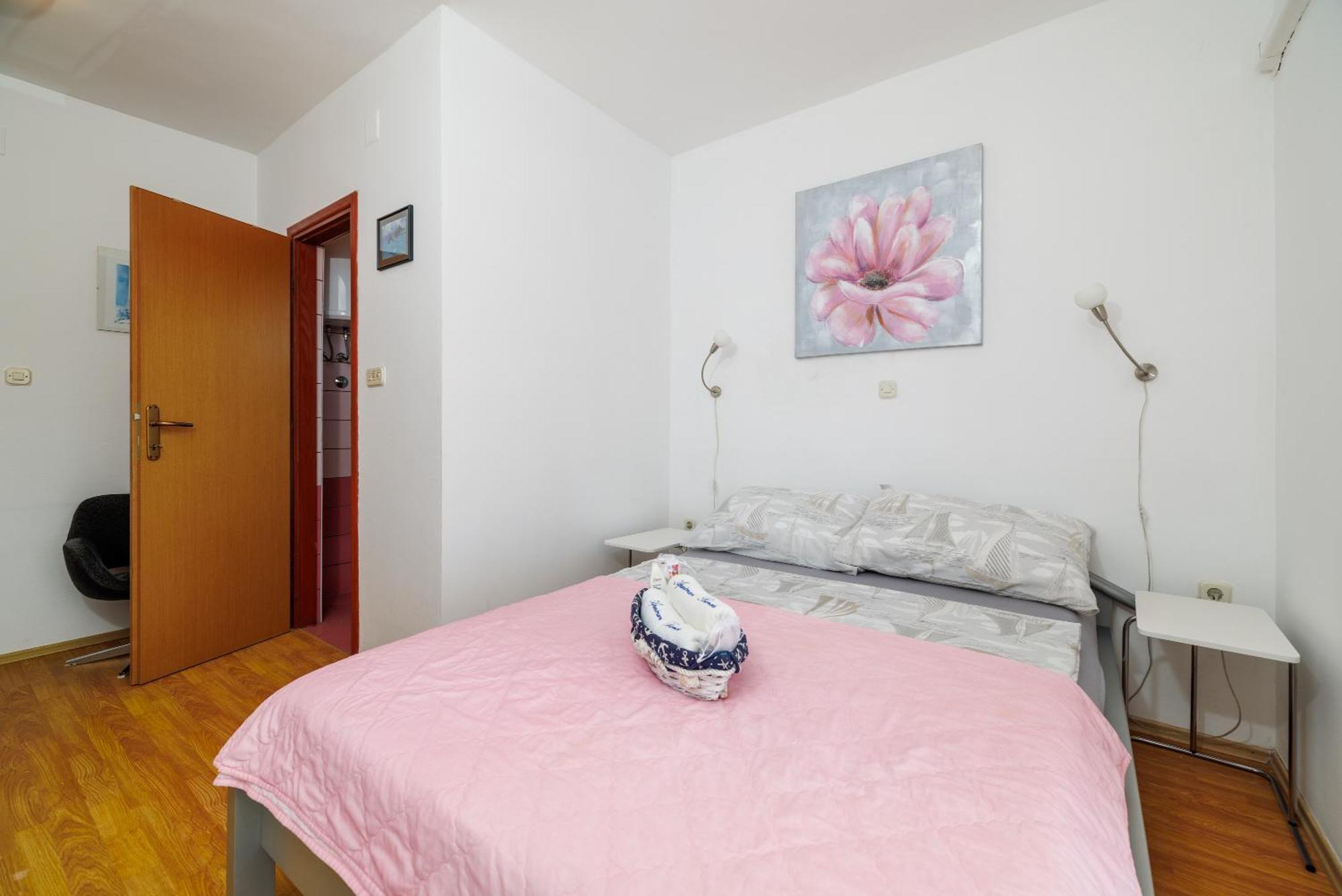 Apartment Apartments And Rooms Bionda Senj (Lika-Senj)
