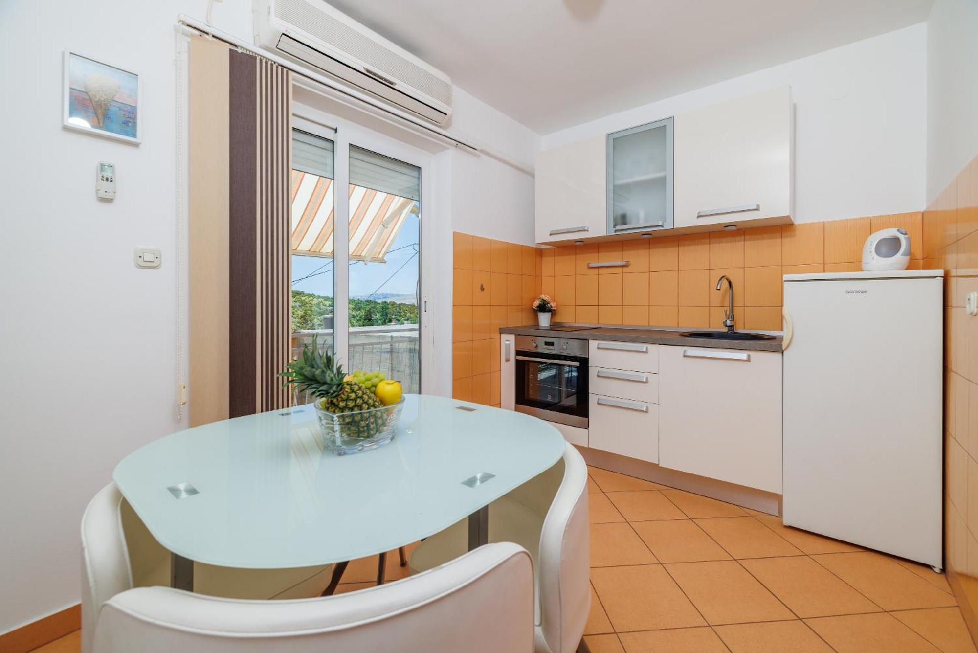 Apartments And Rooms Bionda