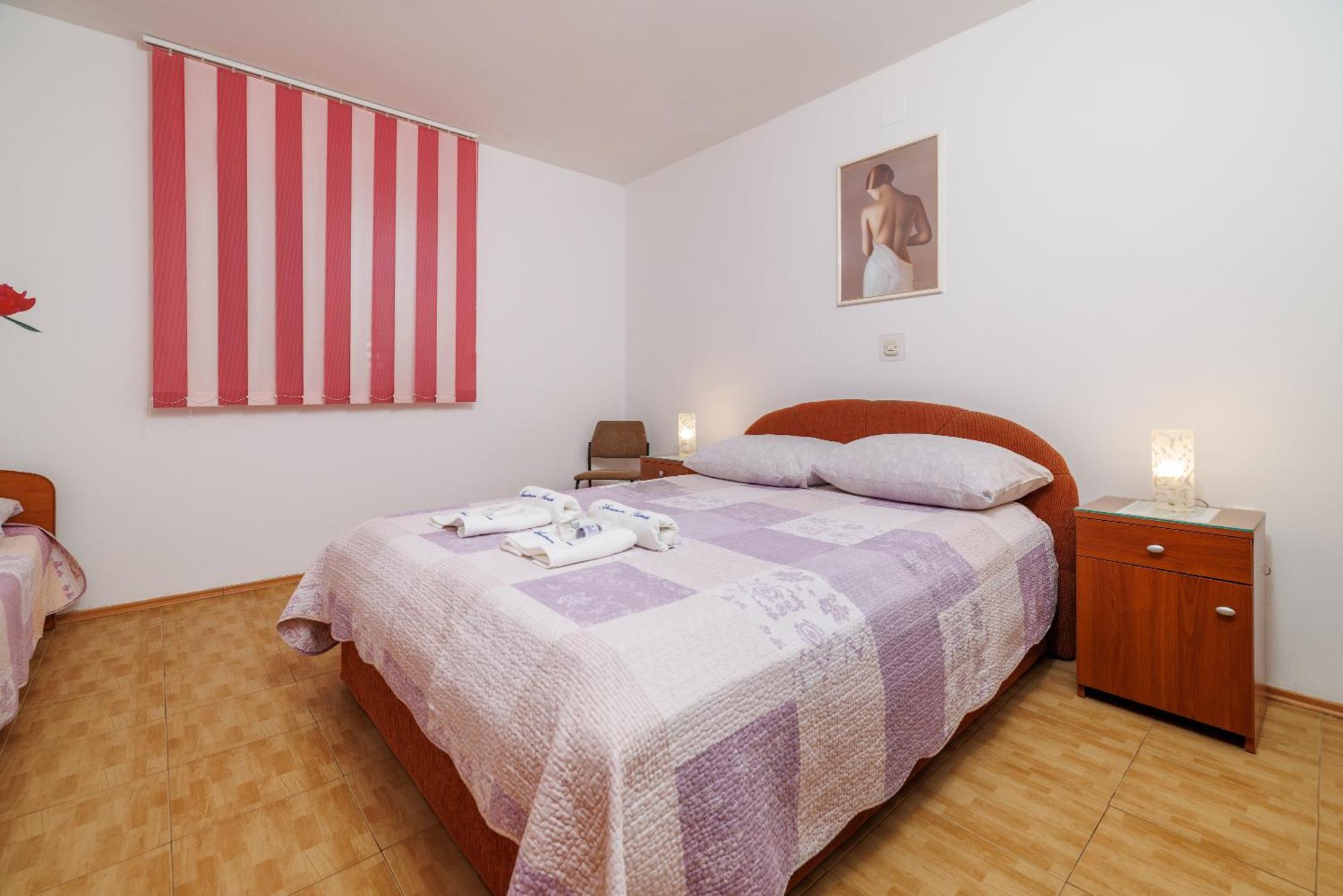 Apartments And Rooms Bionda Apartment Senj (Lika-Senj)