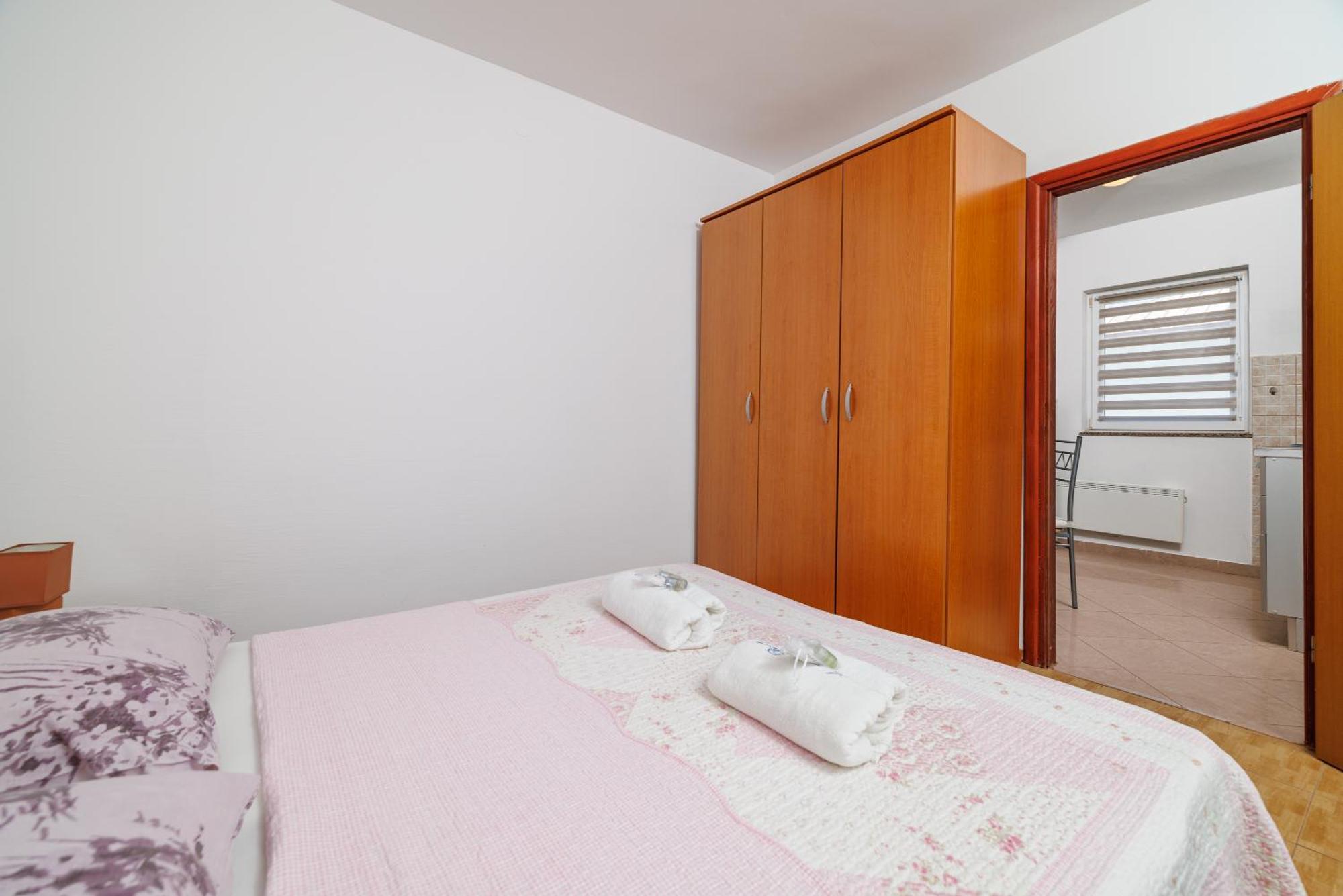 Apartment Apartments And Rooms Bionda
